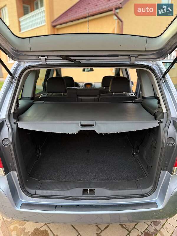 Минивэн Opel Zafira 2010 в Самборе фото 18 Минивэн Opel Zafira 2010 в Самборе