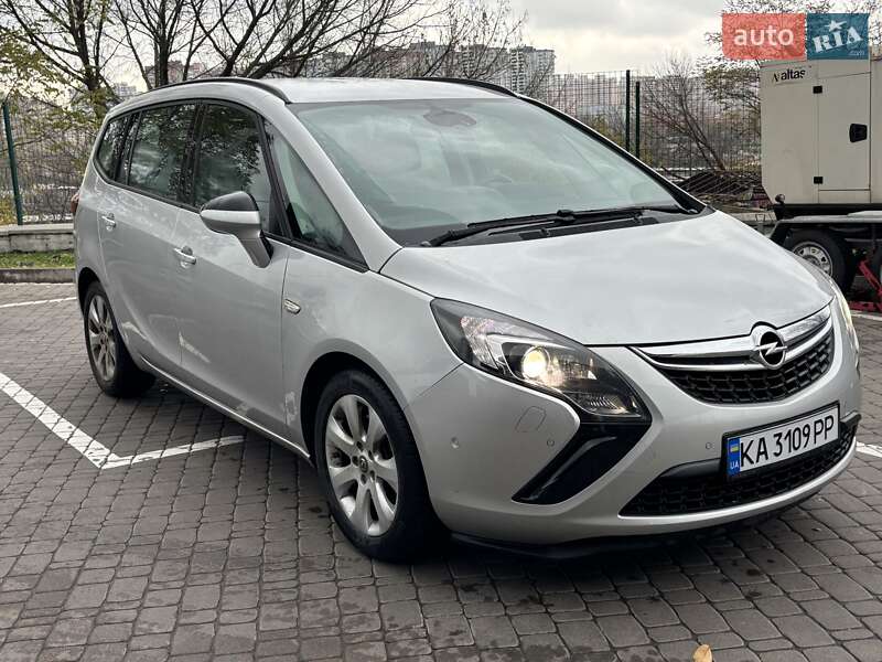 Мікровен Opel Zafira 2015 в Києві