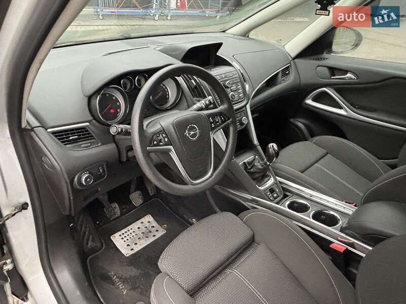 Мікровен Opel Zafira 2015 в Києві