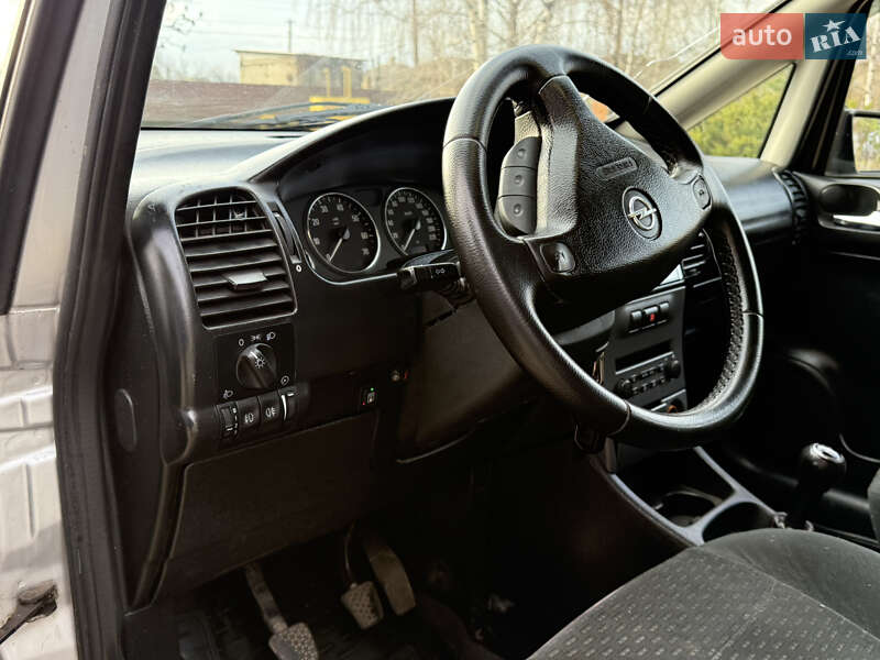 Минивэн Opel Zafira 2003 в Харькове фото 9 Минивэн Opel Zafira 2003 в Харькове