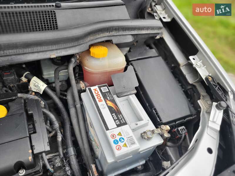 Минивэн Opel Zafira 2005 в Хмельницком фото 70 Минивэн Opel Zafira 2005 в Хмельницком