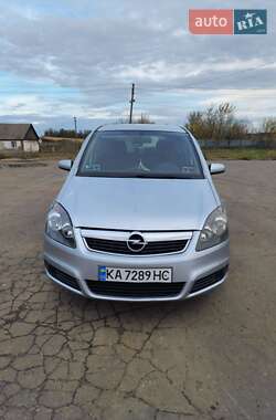Мінівен Opel Zafira 2006 в Харкові