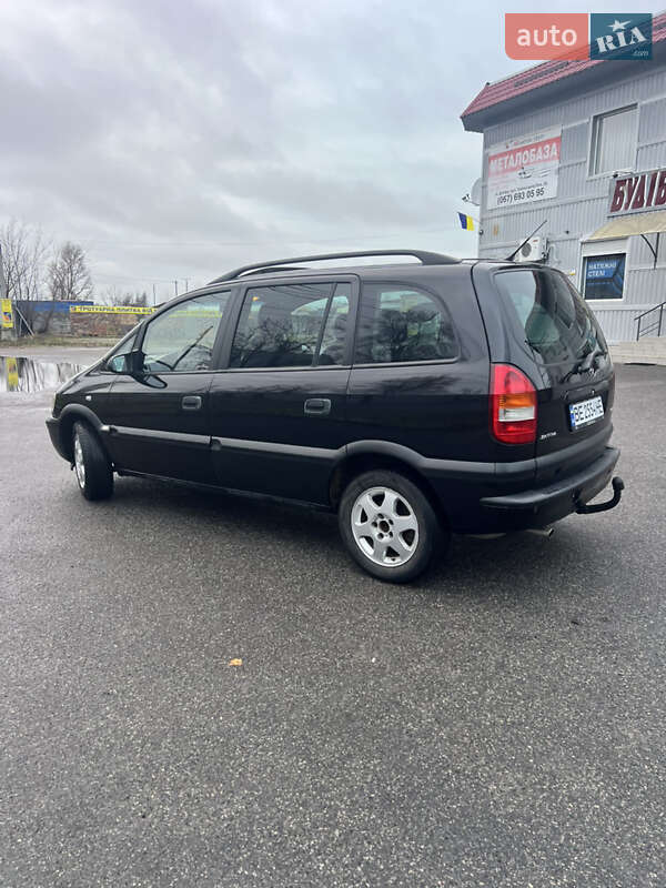 Минивэн Opel Zafira 2002 в Днепре