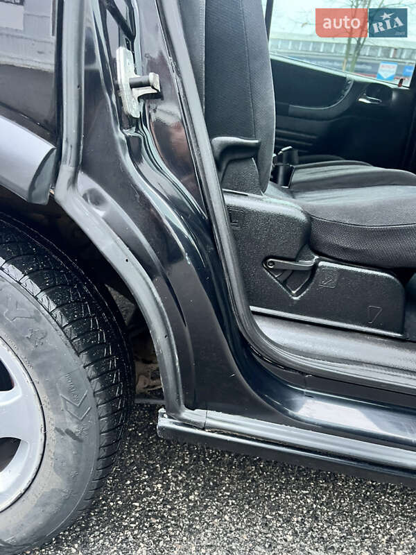 Минивэн Opel Zafira 2002 в Днепре