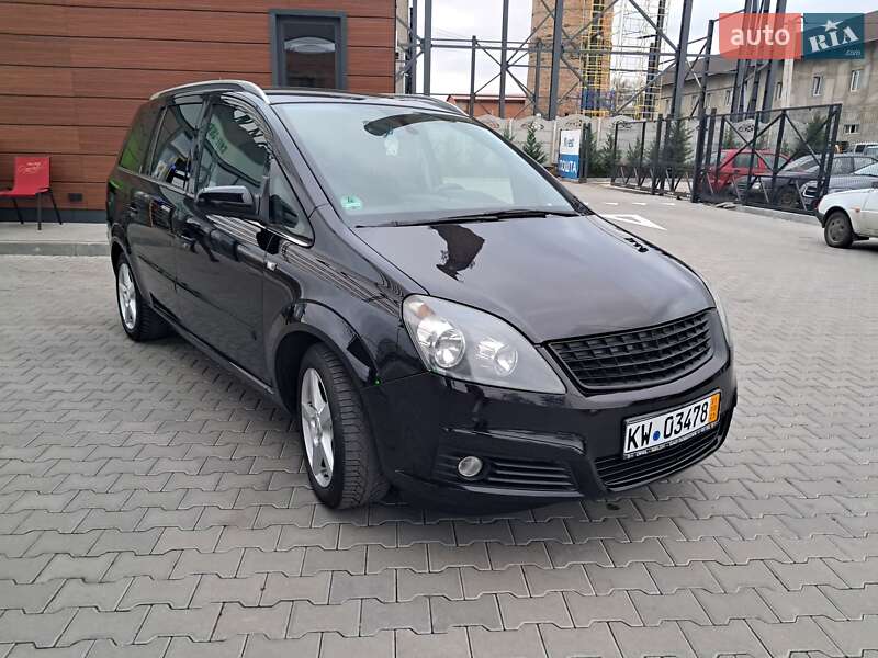Минивэн Opel Zafira 2006 в Могилев-Подольске фото 17 Минивэн Opel Zafira 2006 в Могилев-Подольске