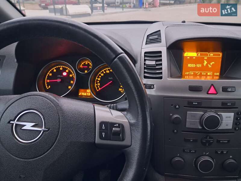 Минивэн Opel Zafira 2006 в Могилев-Подольске фото 65 Минивэн Opel Zafira 2006 в Могилев-Подольске