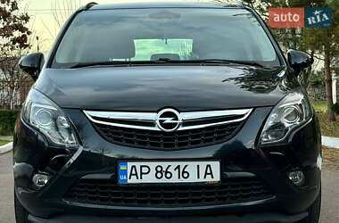 Микровэн Opel Zafira 2015 в Ровно