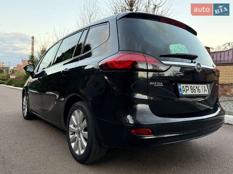 Микровэн Opel Zafira 2015 в Ровно