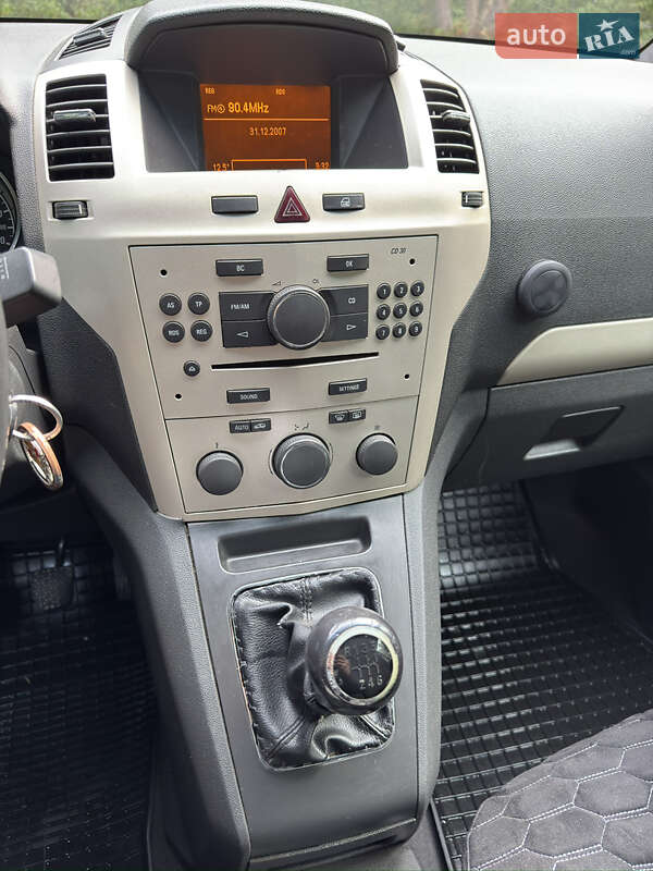 Минивэн Opel Zafira 2008 в Ровно фото 16 Минивэн Opel Zafira 2008 в Ровно