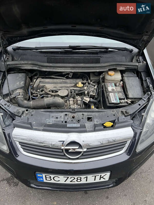 Минивэн Opel Zafira 2007 в Львове