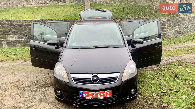 Минивэн Opel Zafira 2008 в Виннице