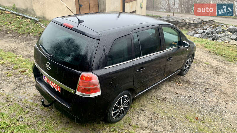 Минивэн Opel Zafira 2008 в Виннице