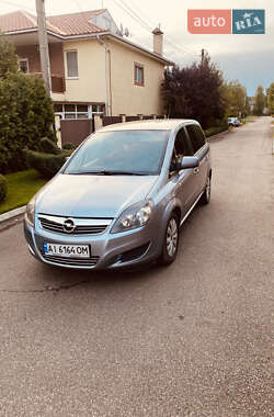 Мінівен Opel Zafira 2010 в Києві