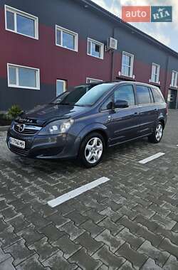Мінівен Opel Zafira 2010 в Дубні
