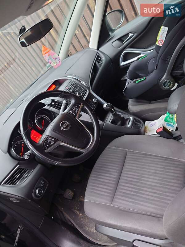 Мінівен Opel Zafira 2013 в Броварах фото 9 Мінівен Opel Zafira 2013 в Броварах