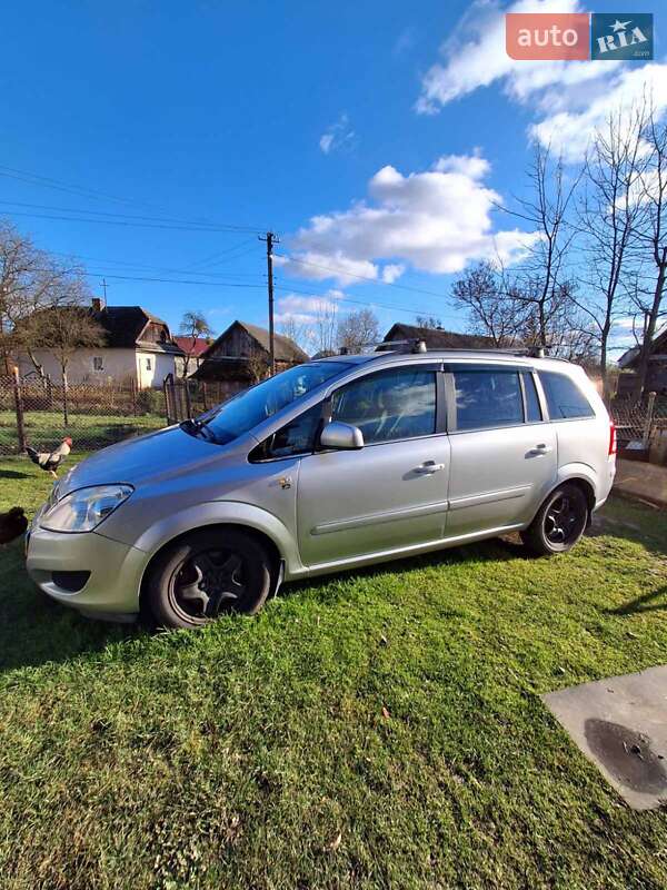 Мінівен Opel Zafira 2010 в Новому Розділі