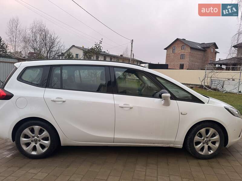 Микровэн Opel Zafira 2016 в Тернополе