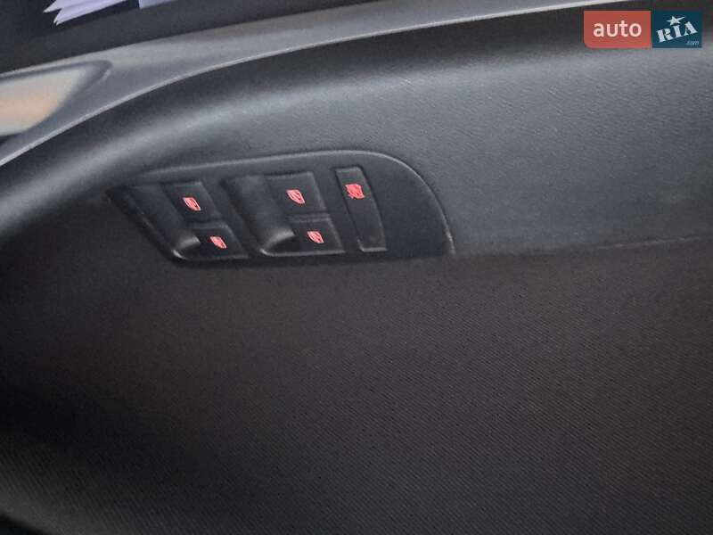 Микровэн Opel Zafira 2016 в Тернополе