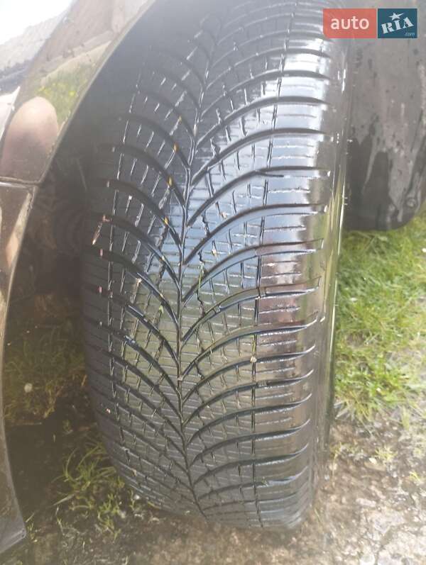 Минивэн Opel Zafira 2011 в Косове