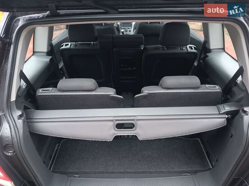 Минивэн Opel Zafira 2010 в Харькове фото 5 Минивэн Opel Zafira 2010 в Харькове