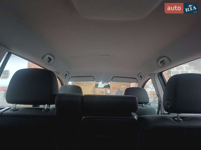 Минивэн Opel Zafira 2010 в Харькове фото 9 Минивэн Opel Zafira 2010 в Харькове