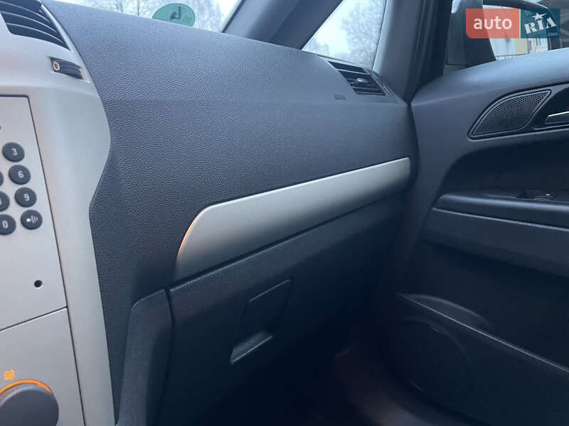 Мінівен Opel Zafira 2008 в Хмельницькому фото 47 Мінівен Opel Zafira 2008 в Хмельницькому