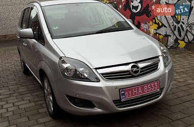 Мінівен Opel Zafira 2014 в Луцьку