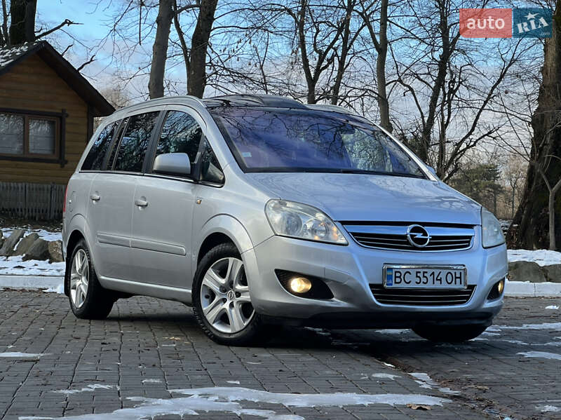 Минивэн Opel Zafira 2009 в Трускавце фото Минивэн Opel Zafira 2009 в Трускавце