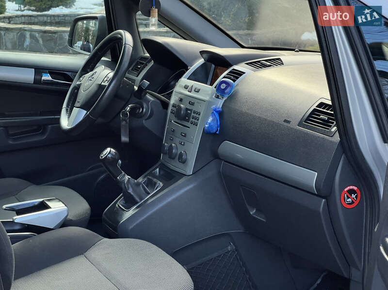 Минивэн Opel Zafira 2009 в Трускавце фото 39 Минивэн Opel Zafira 2009 в Трускавце