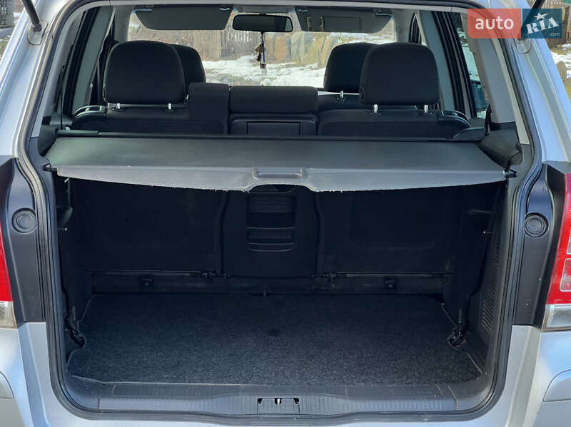 Минивэн Opel Zafira 2009 в Трускавце фото 69 Минивэн Opel Zafira 2009 в Трускавце