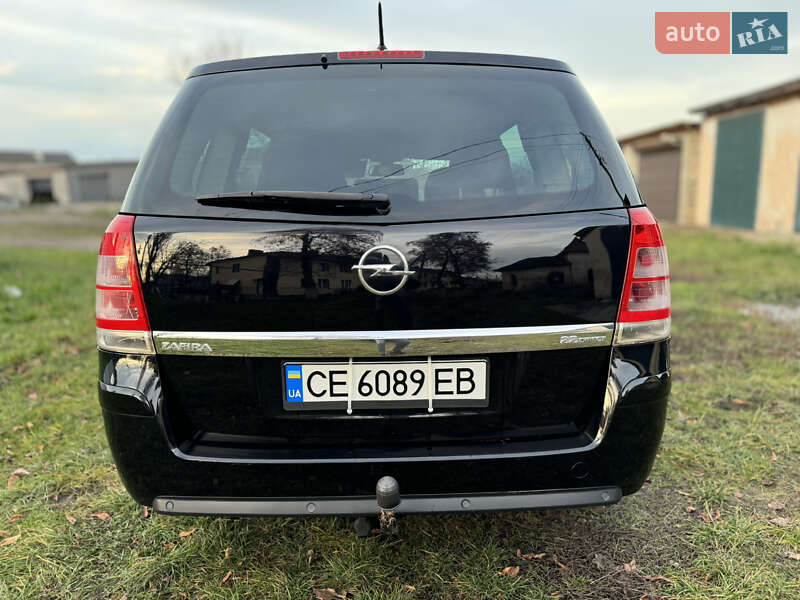 Минивэн Opel Zafira 2008 в Сокирянах