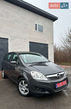 Мінівен Opel Zafira 2010 в Хоролі