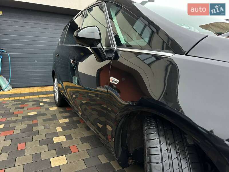 Минивэн Opel Zafira 2017 в Луцке