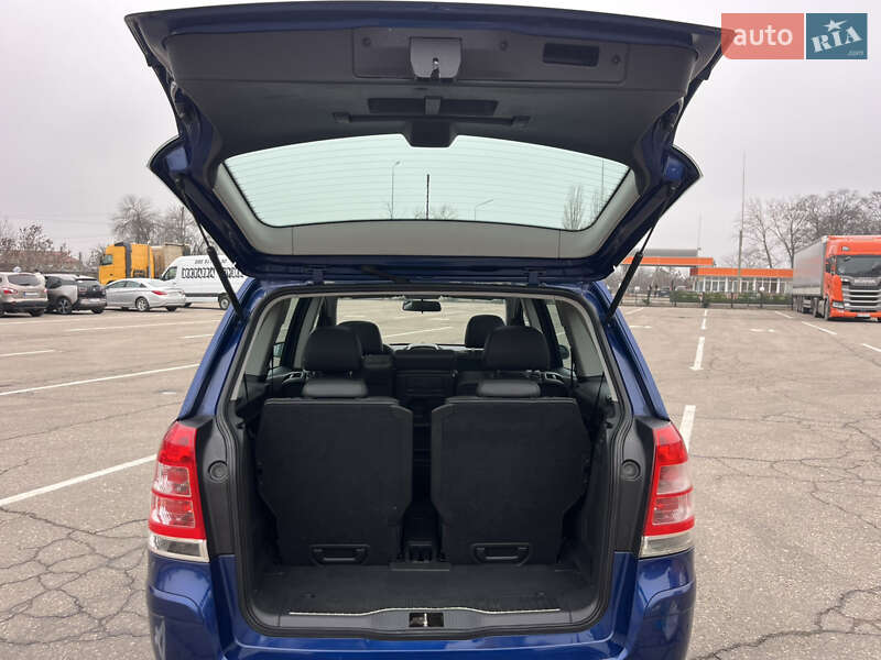 Мінівен Opel Zafira 2009 в Первомайську фото 10 Мінівен Opel Zafira 2009 в Первомайську