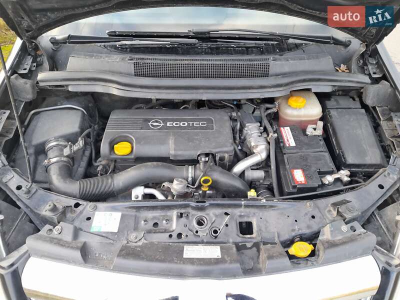 Мінівен Opel Zafira 2009 в Львові