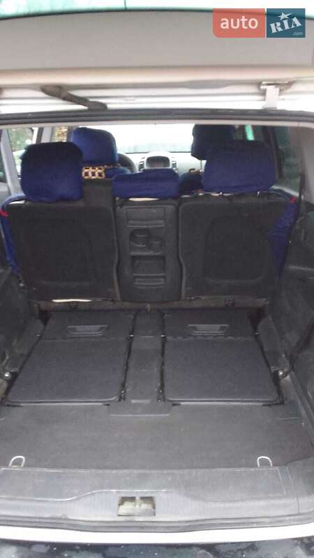 Минивэн Opel Zafira 2010 в Каменец-Подольском фото 6 Минивэн Opel Zafira 2010 в Каменец-Подольском