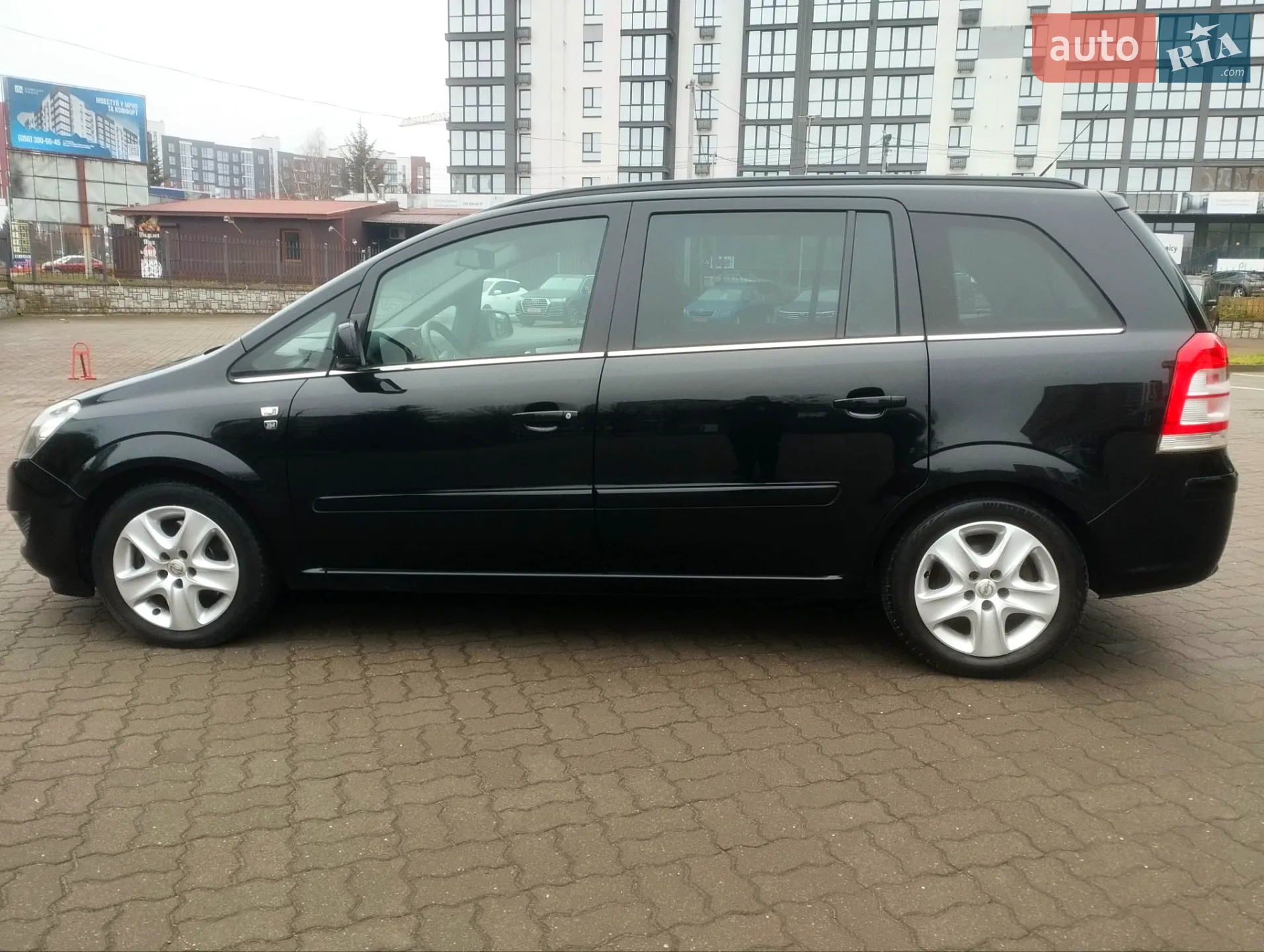 2010 Opel Zafira - мініатюра 21