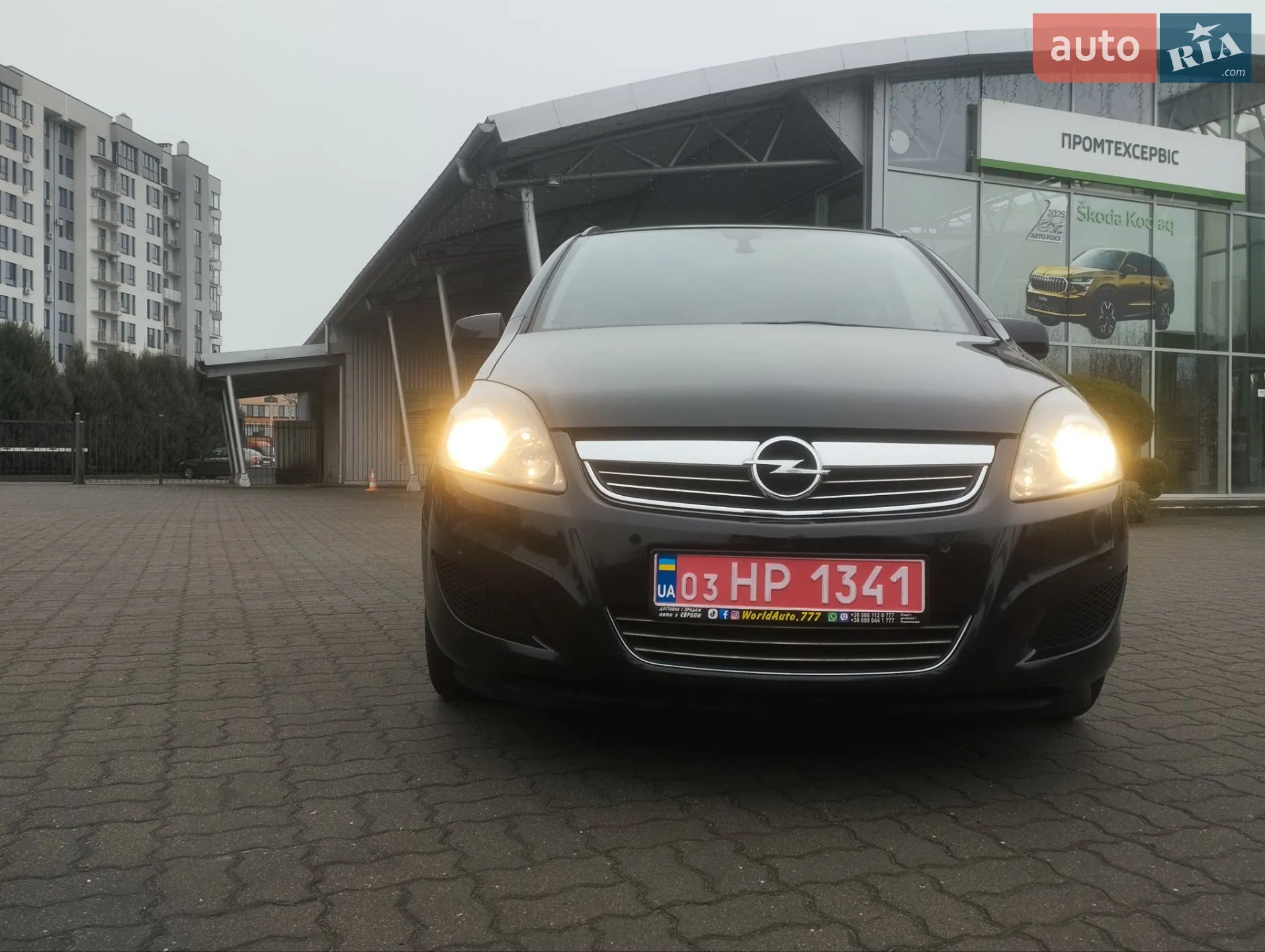 2010 Opel Zafira - мініатюра 16