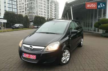 Мінівен Opel Zafira 2011 в Луцьку