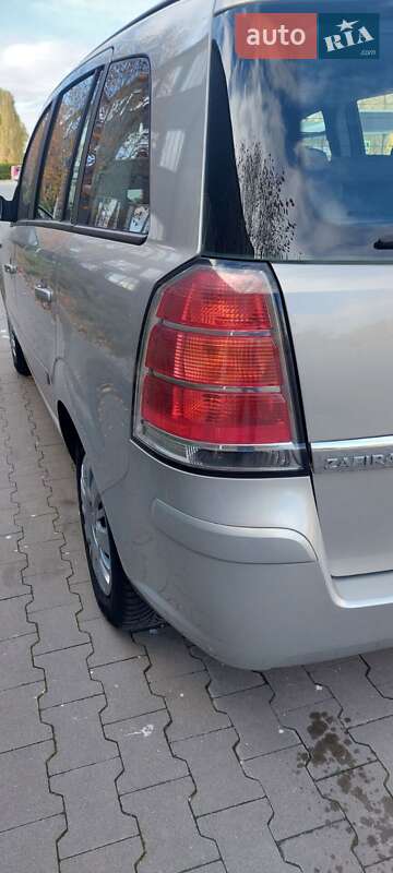 Минивэн Opel Zafira 2008 в Белой Церкви