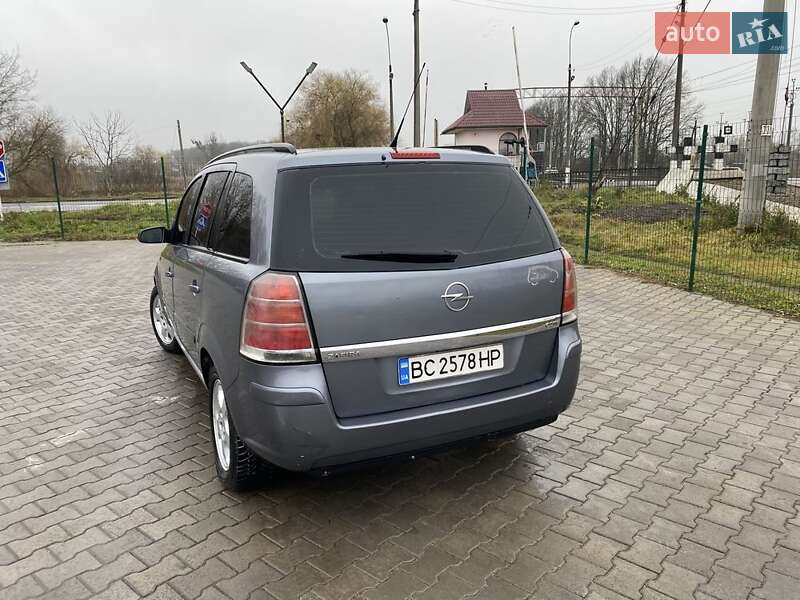 Opel Zafira 2005 Opel Zafira 2005