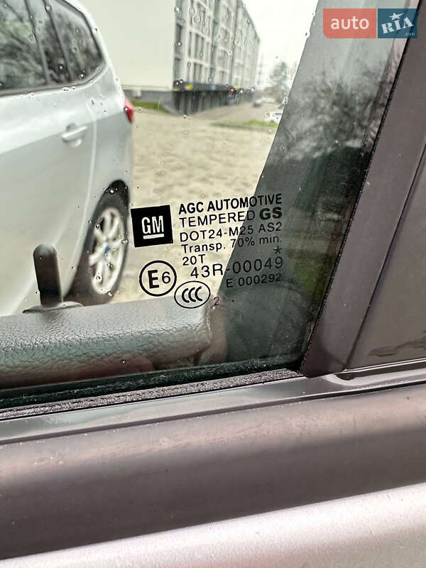 Мінівен Opel Zafira 2013 в Львові