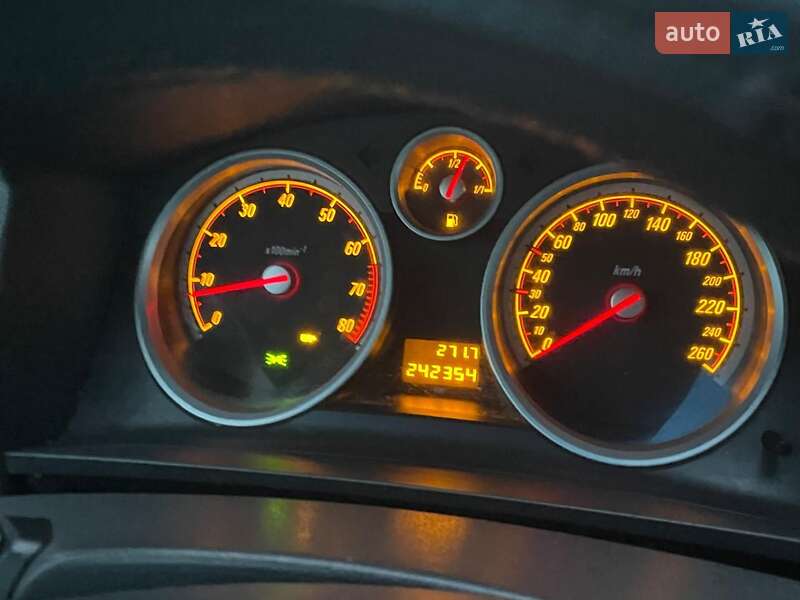 Минивэн Opel Zafira 2008 в Измаиле