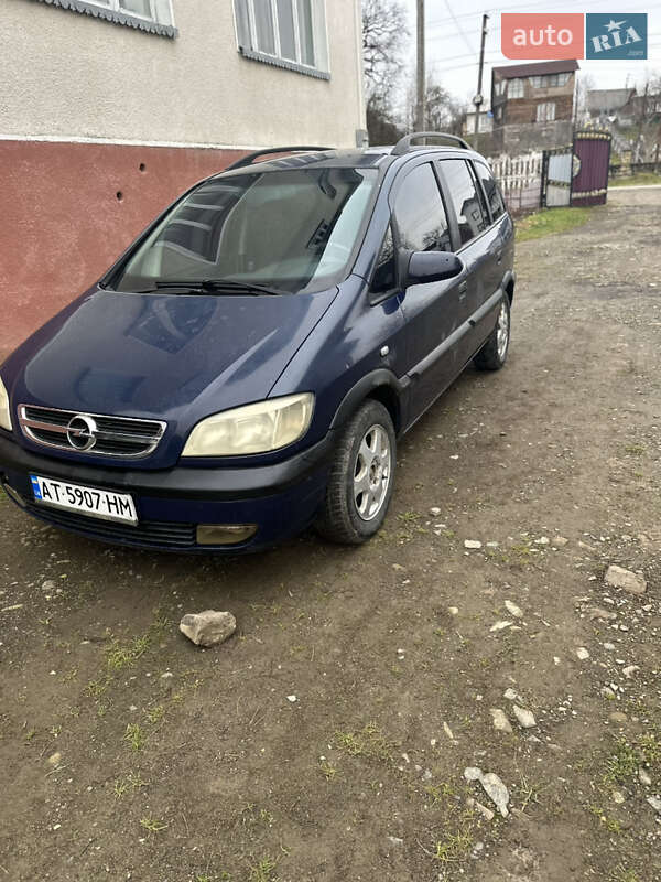 Opel Zafira 2001