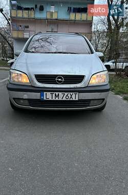 Мінівен Opel Zafira 2000 в Києві
