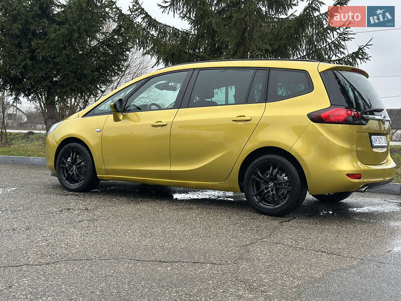 Мінівен Opel Zafira 2018 в Житомирі