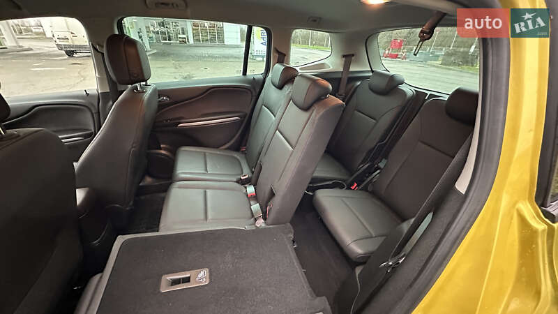 Мінівен Opel Zafira 2018 в Житомирі