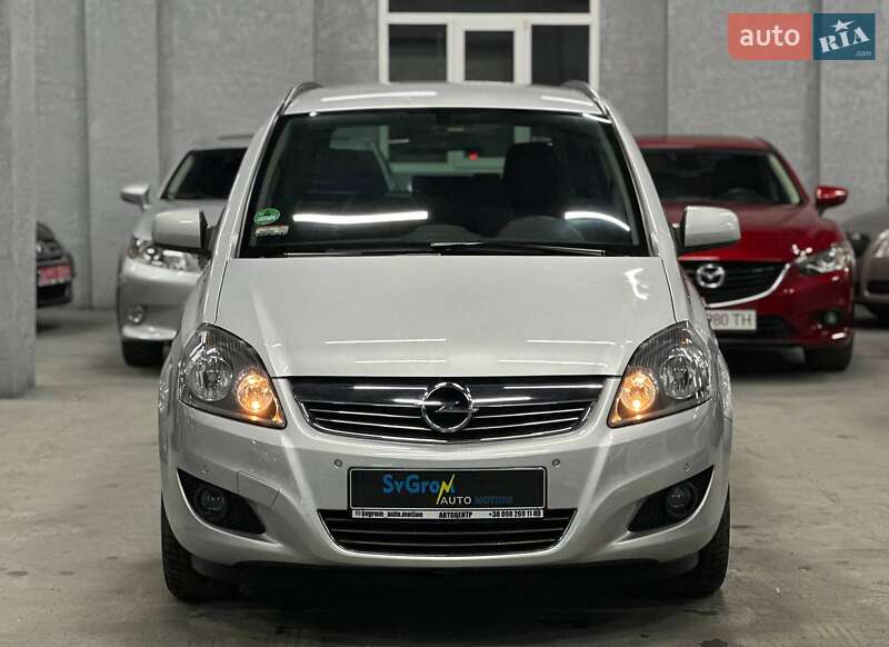 Opel Zafira 2011 Opel Zafira 2011