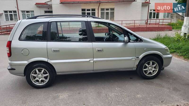 Минивэн Opel Zafira 2004 в Чернигове фото 8 Минивэн Opel Zafira 2004 в Чернигове