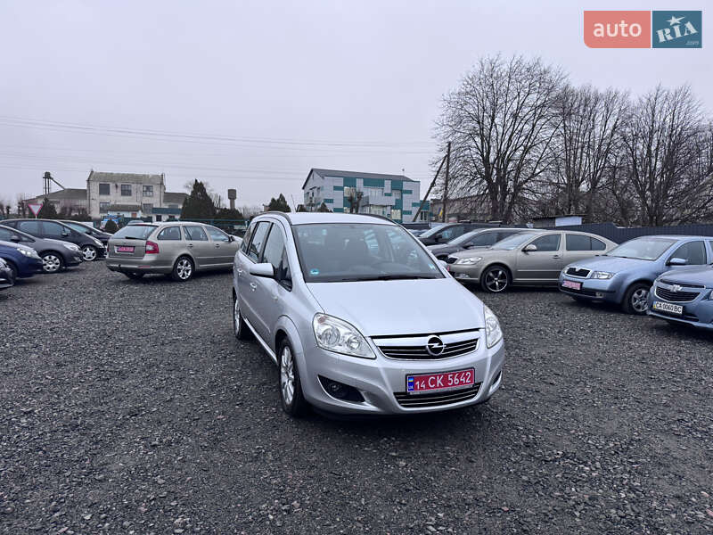 Мінівен Opel Zafira 2010 в Звенигородці